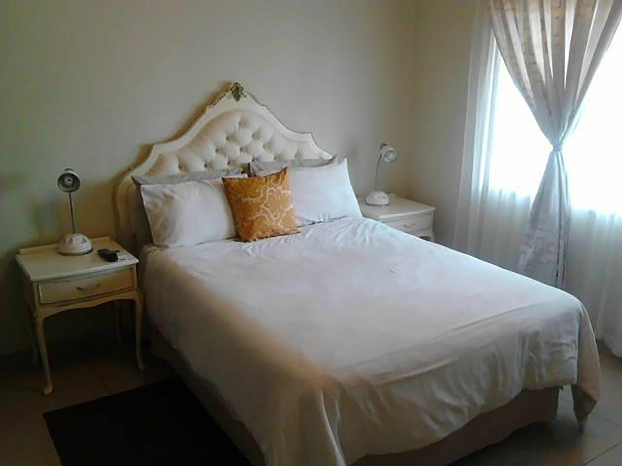 A New Earth Guest Lodge Francistown Exteriör bild